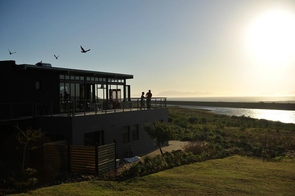 Colourful Manor Guesthouse Cape Town Exterior foto